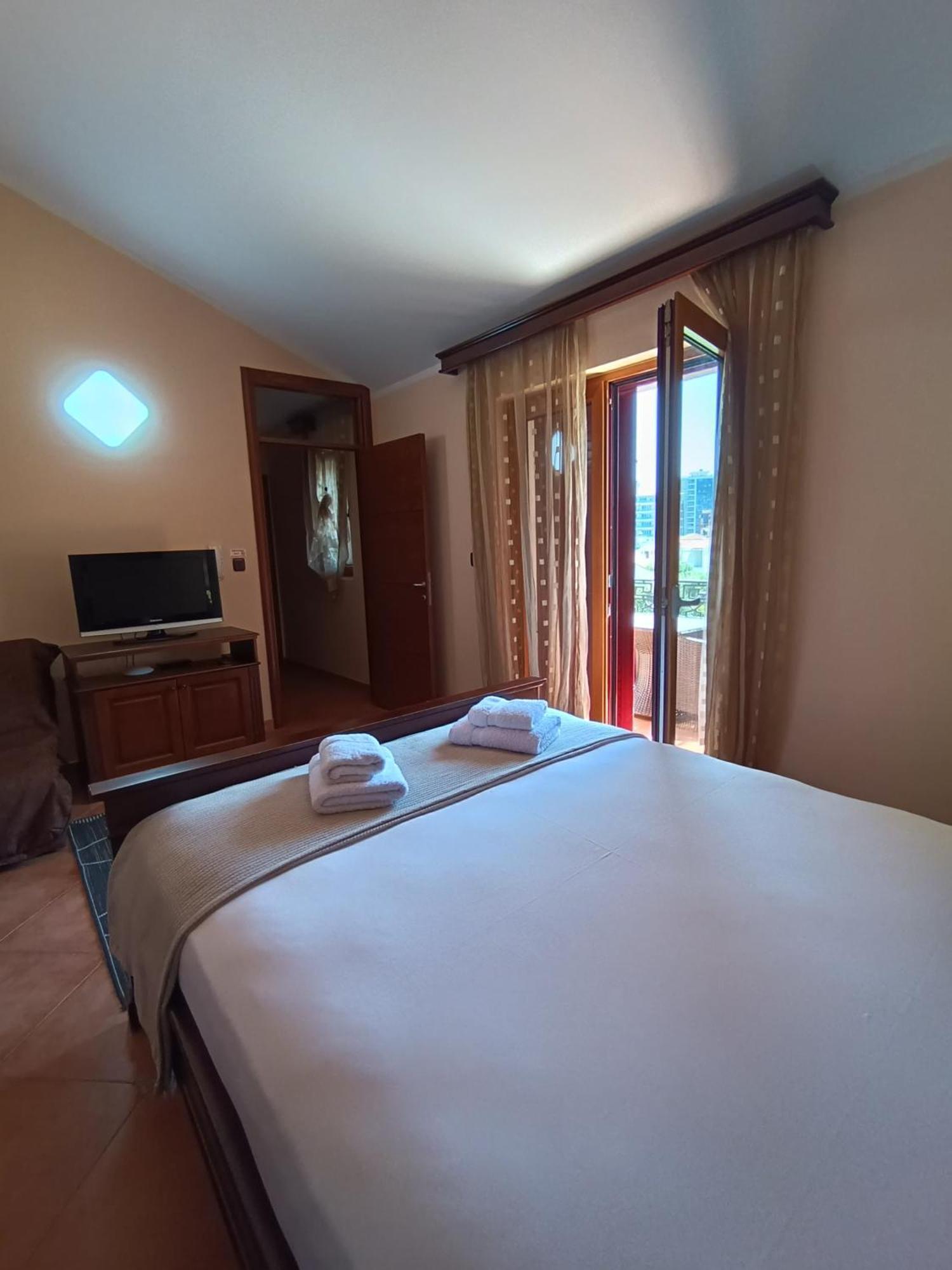 Villa Roselina Budva Quarto foto