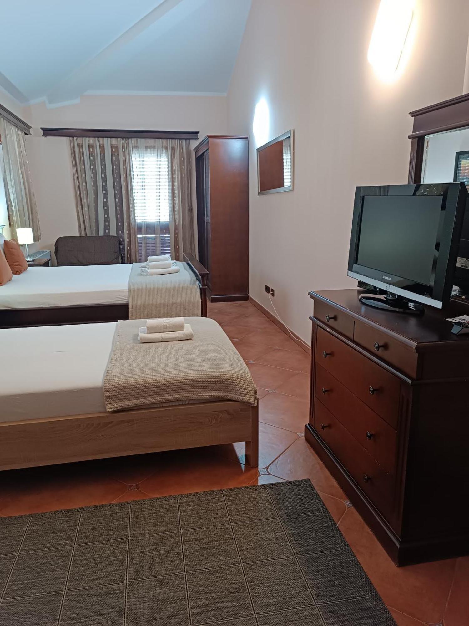 Villa Roselina Budva Quarto foto